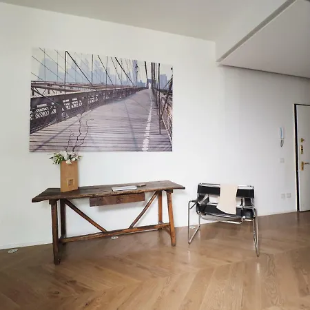 Apartment Turati 3 Milan
